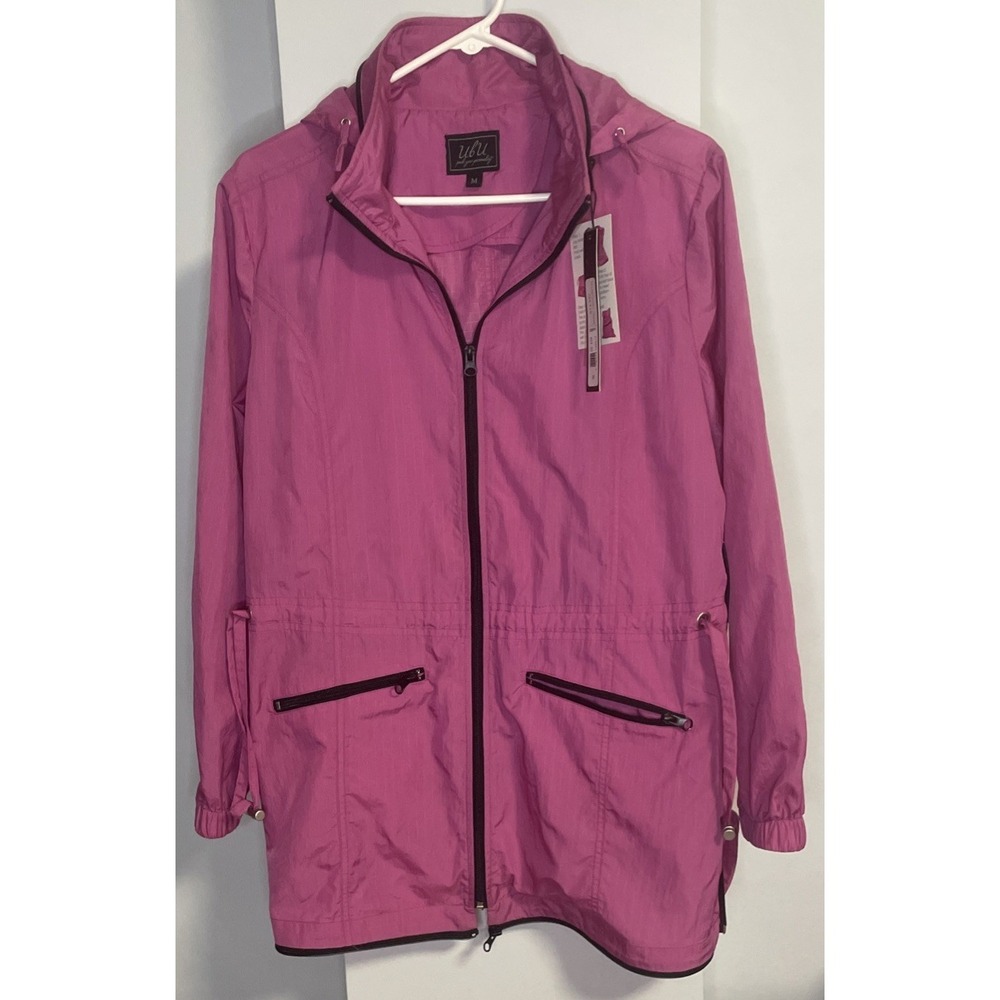NWT Womens Pink Lightweight Travel Jacket Medium Water Resistant Packable Ubu